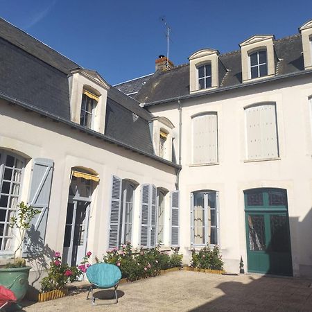 Bed and Breakfast Le Clos De L'Ecu à Romorantin-Lanthenay Extérieur photo